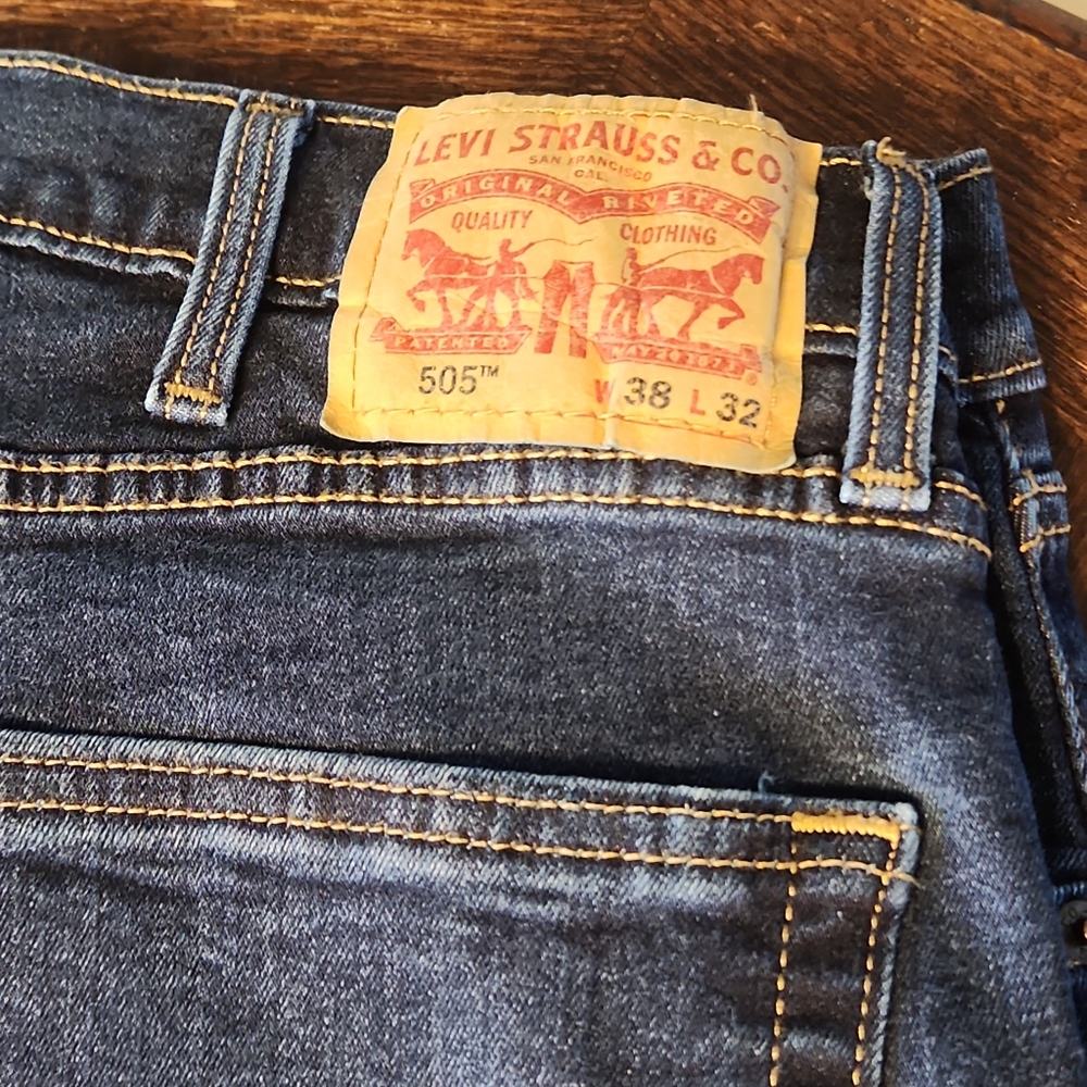 Levi's Classic Straight Fit Denim Jeans